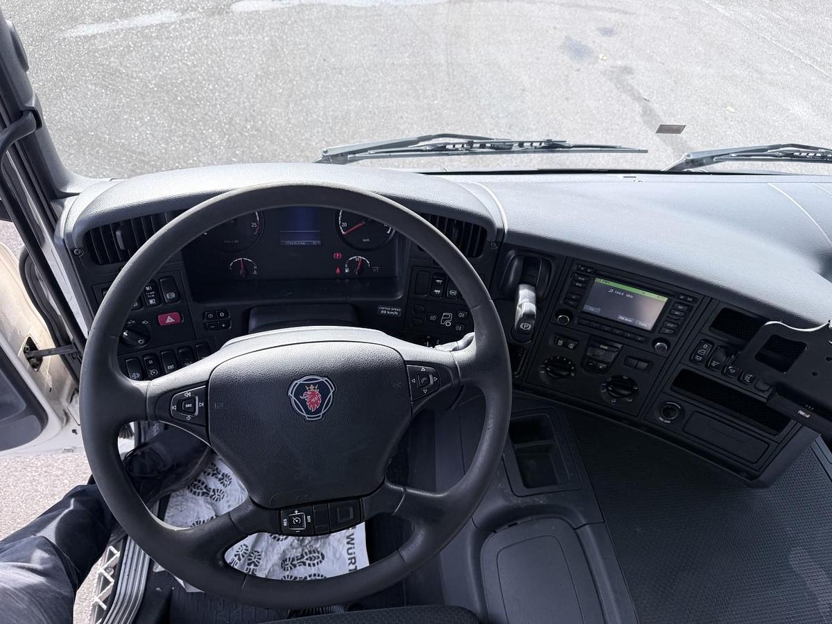 God 2015 Scania P320 6x2*4 Carrier Supra 1250 Mt 9.80 m. kasse