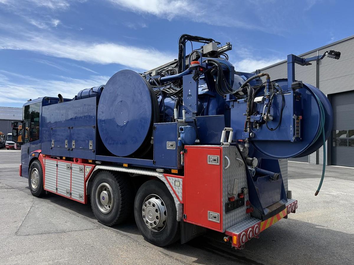 Meget god Mercedes Econic 2633 6x2*4 Hvidtved Larsen SLP309 Euro 5