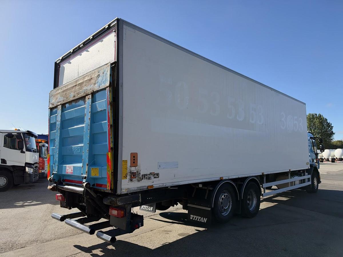 Meget god 2016 Volvo FE320 6x2*4 Chereau Carrier Supra 1250 Nordic