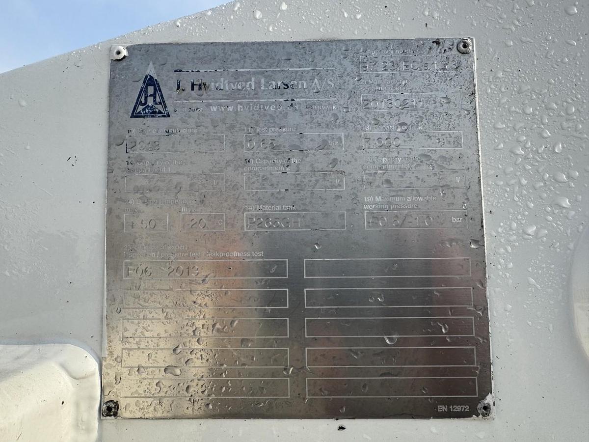 Meget god Scania P320 4x2 Hvidtved Larsen 7000 L Kombi