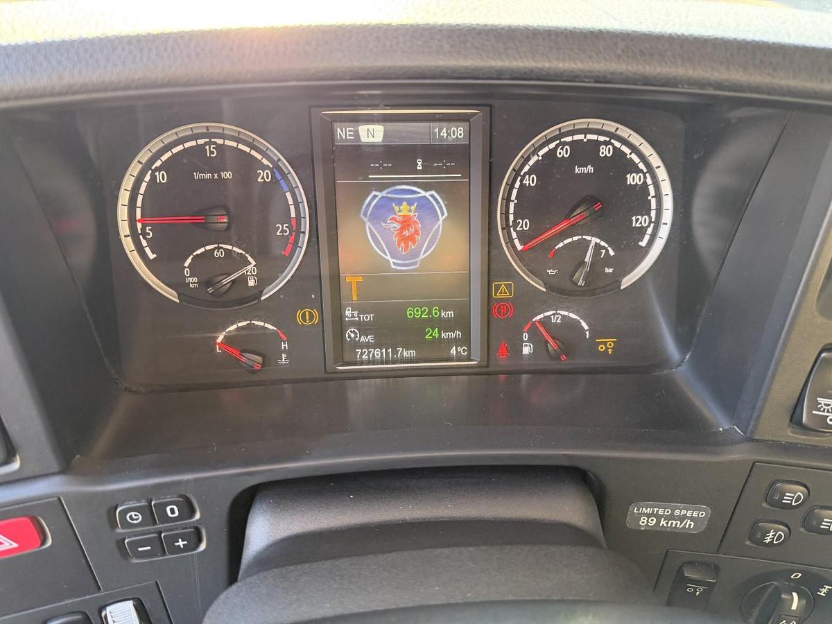 Meget god 2017 R490 8x2*6 ADR Chassis