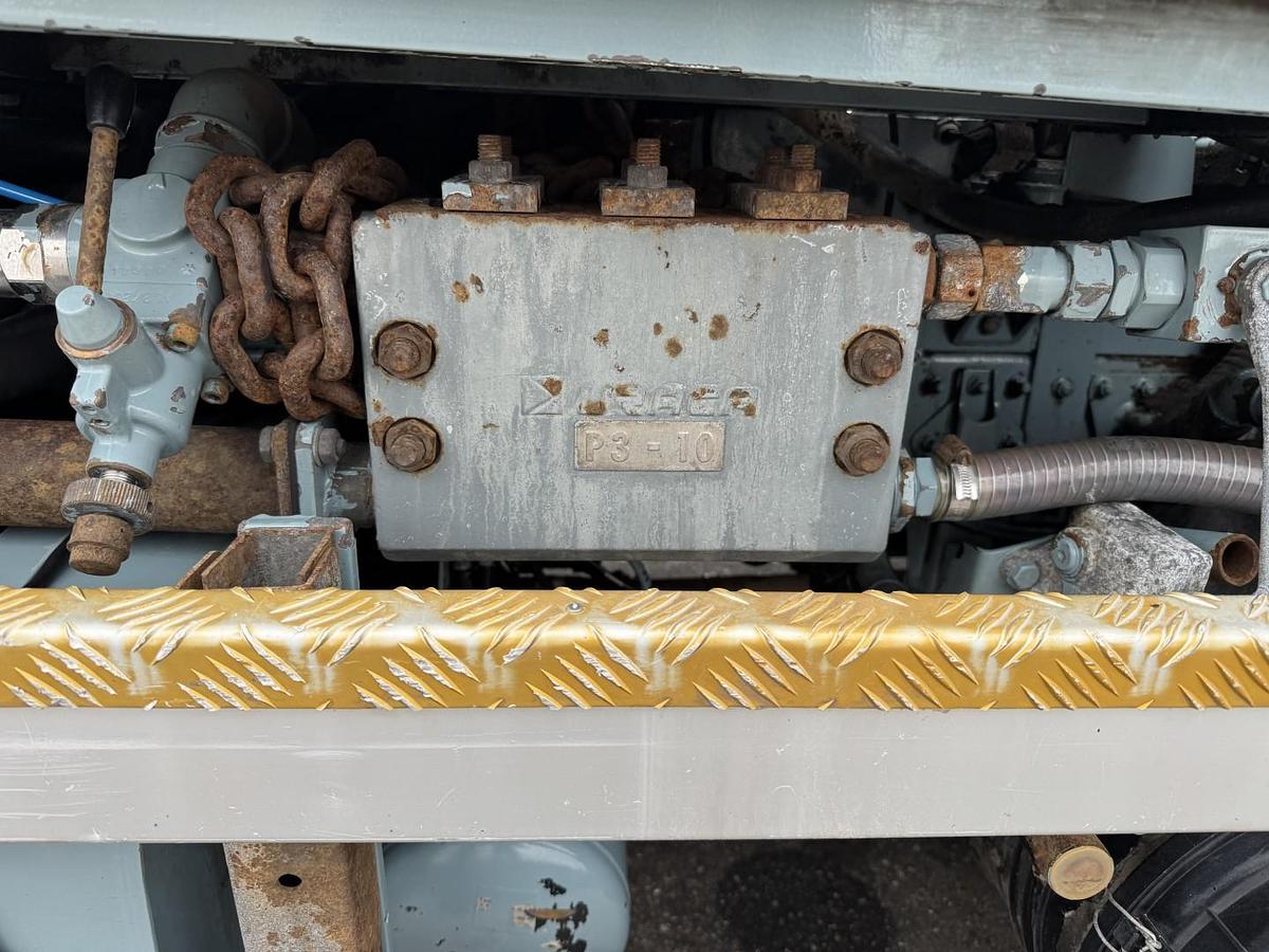 God 2008 MAN TGL 12.240 4x2 Hvidtved Larsen SLP 5.5