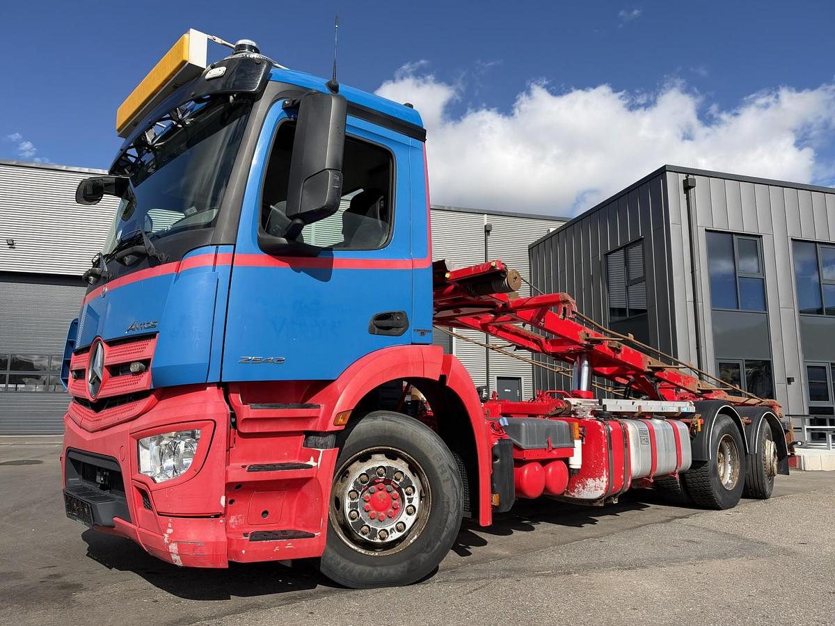 God 2017 Mercedes Actros 2543 6x2*4 Multilift
