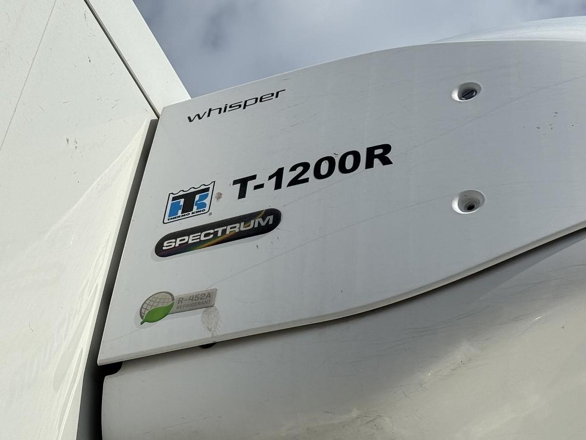 God Volvo FE320 6x2*4 Thermo King T-1200R Spectrum 9,80 m.