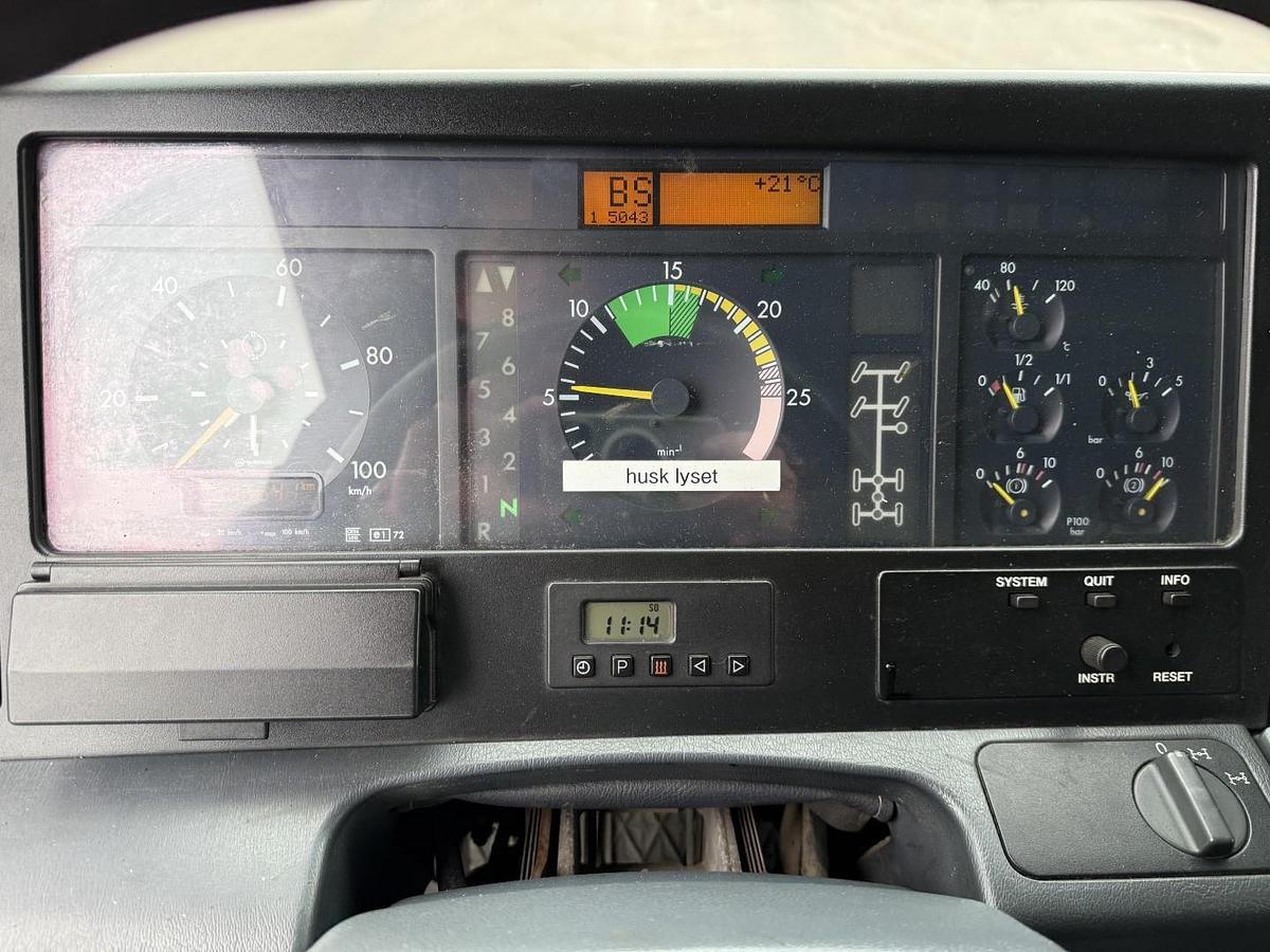 God 1999 Mercedes Actros 4140 8x4 KOKS MEGAVAC 8000 ADR 13.500 l. Rustfri stål
