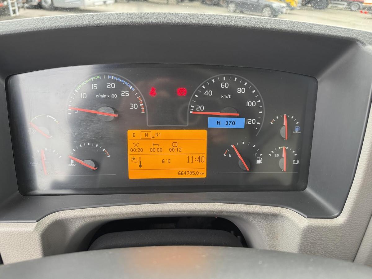 God Volvo FE320 6x2*4 Frigoblock FK25SL 9.9 m kølekasse