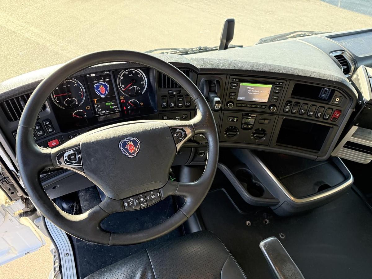 Meget god 2017 R490 8x2*6 ADR Chassis