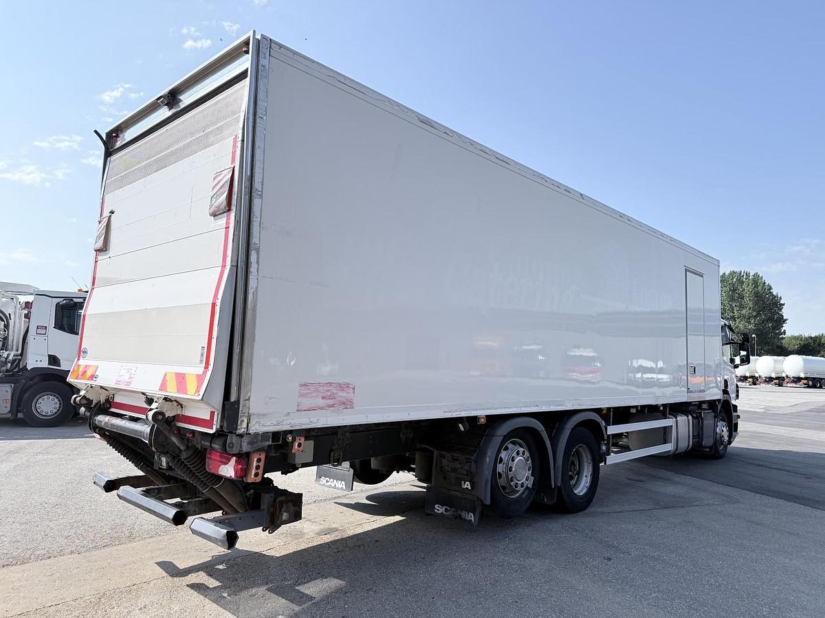 God Scania P320 6x2*4 Carrier Supra 1250 Mt 9.80 m. kasse