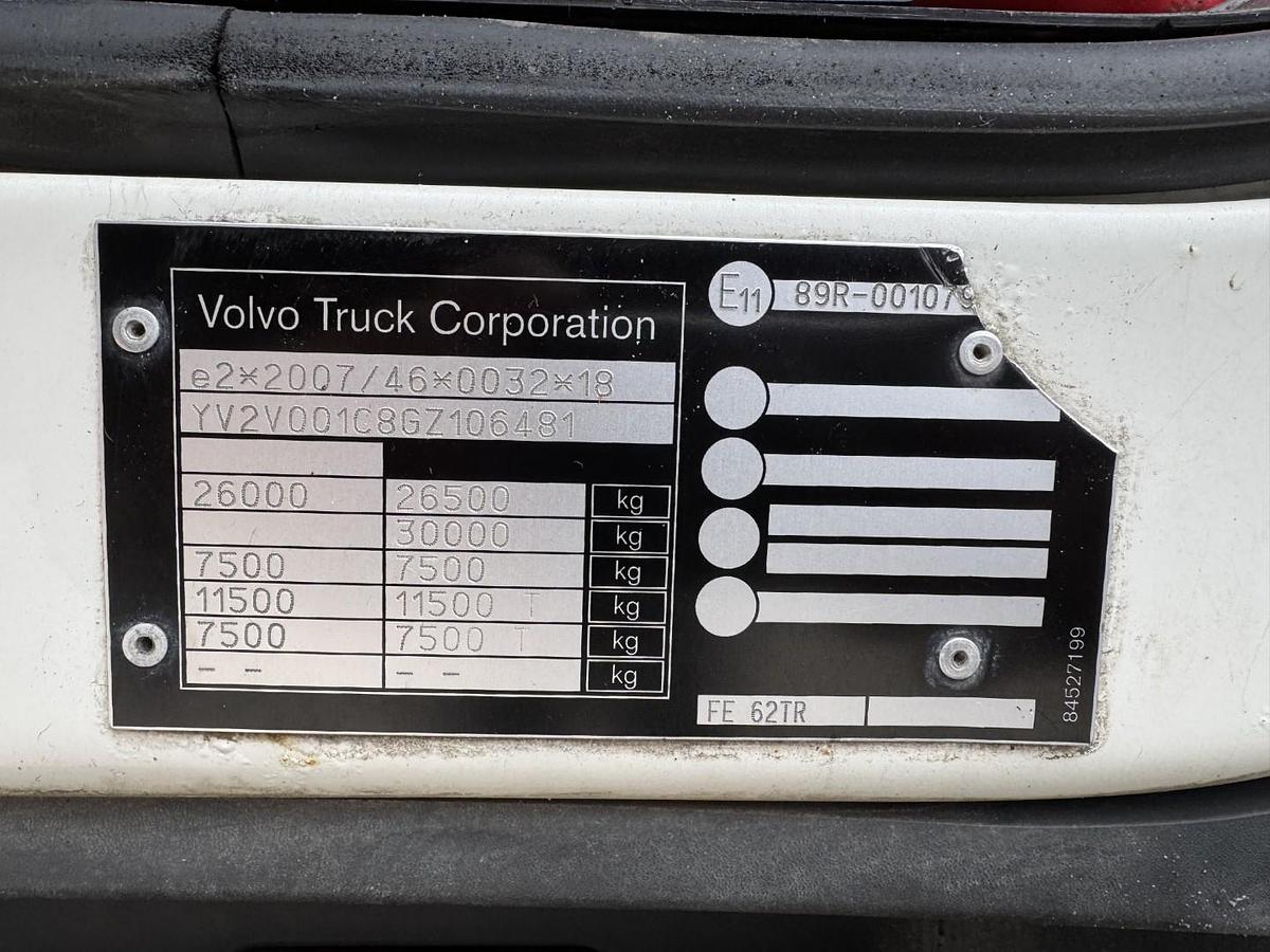 God Volvo FE320 6x2*4 Frigoblock FK25SL 9.9 m kølekasse