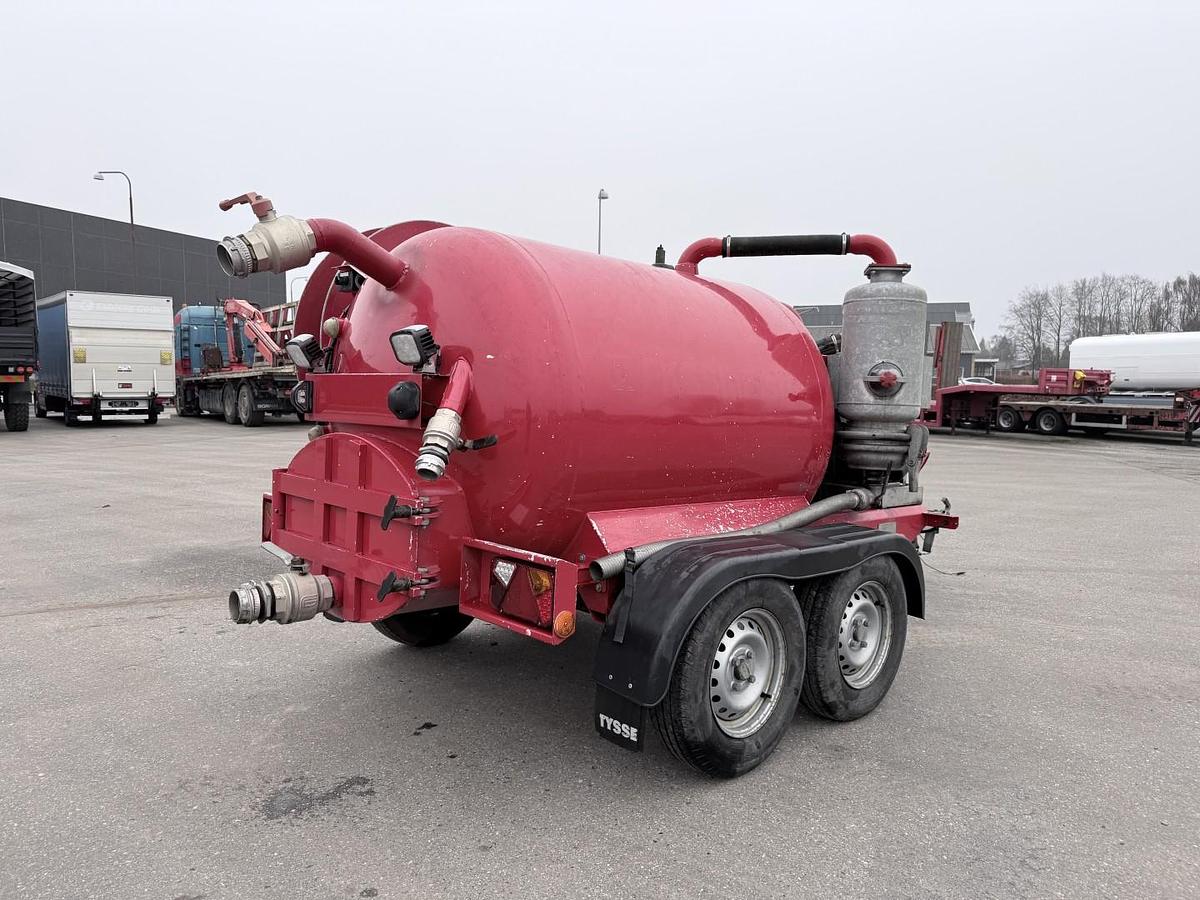 God 2021 Tysse Nomek Minislamsuger / 1500 L Rustfri tank Trailer