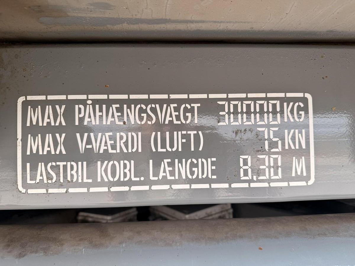God 2017 Volvo FM 500 8x4 Pushertridem Tipbil