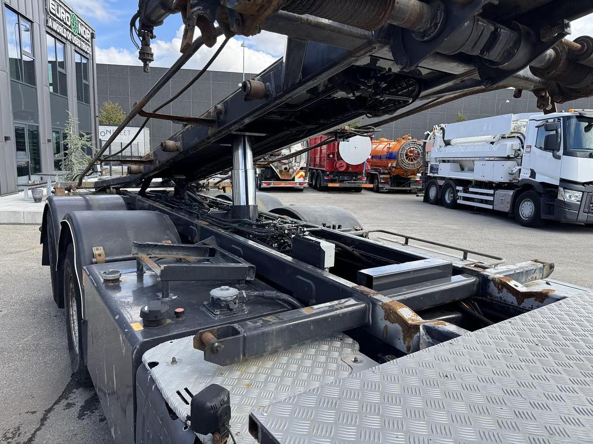 God Scania R490 8x2*6 Euro 6 Wirehejs / HMF 3220 K6