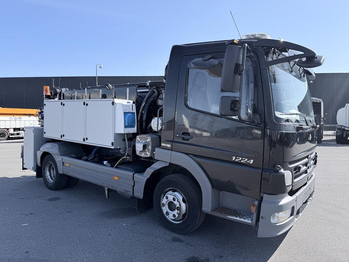 God Mercedes Atego 1224 4x2 Hvidtved Larsen Cityflex 204