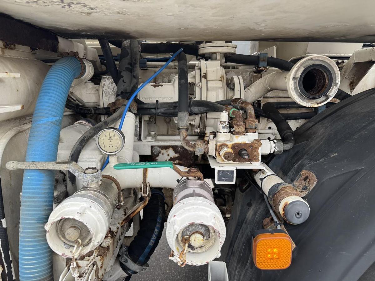 God MAN 35.464 8x8 Hvidtved Larsen 9000 L