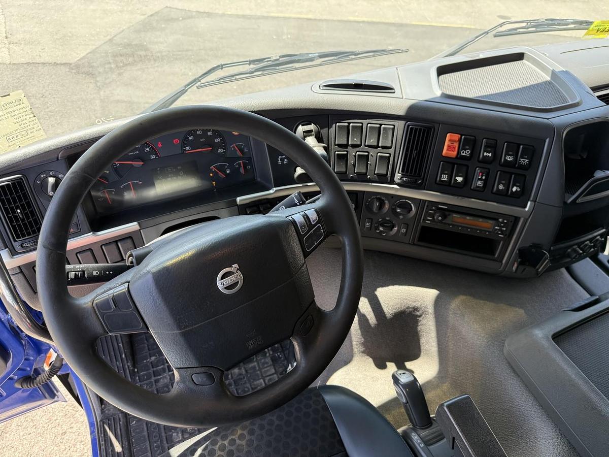 Meget god Volvo FM420 6x2*4 EEV Interconsult 12.700 l. Rustfri