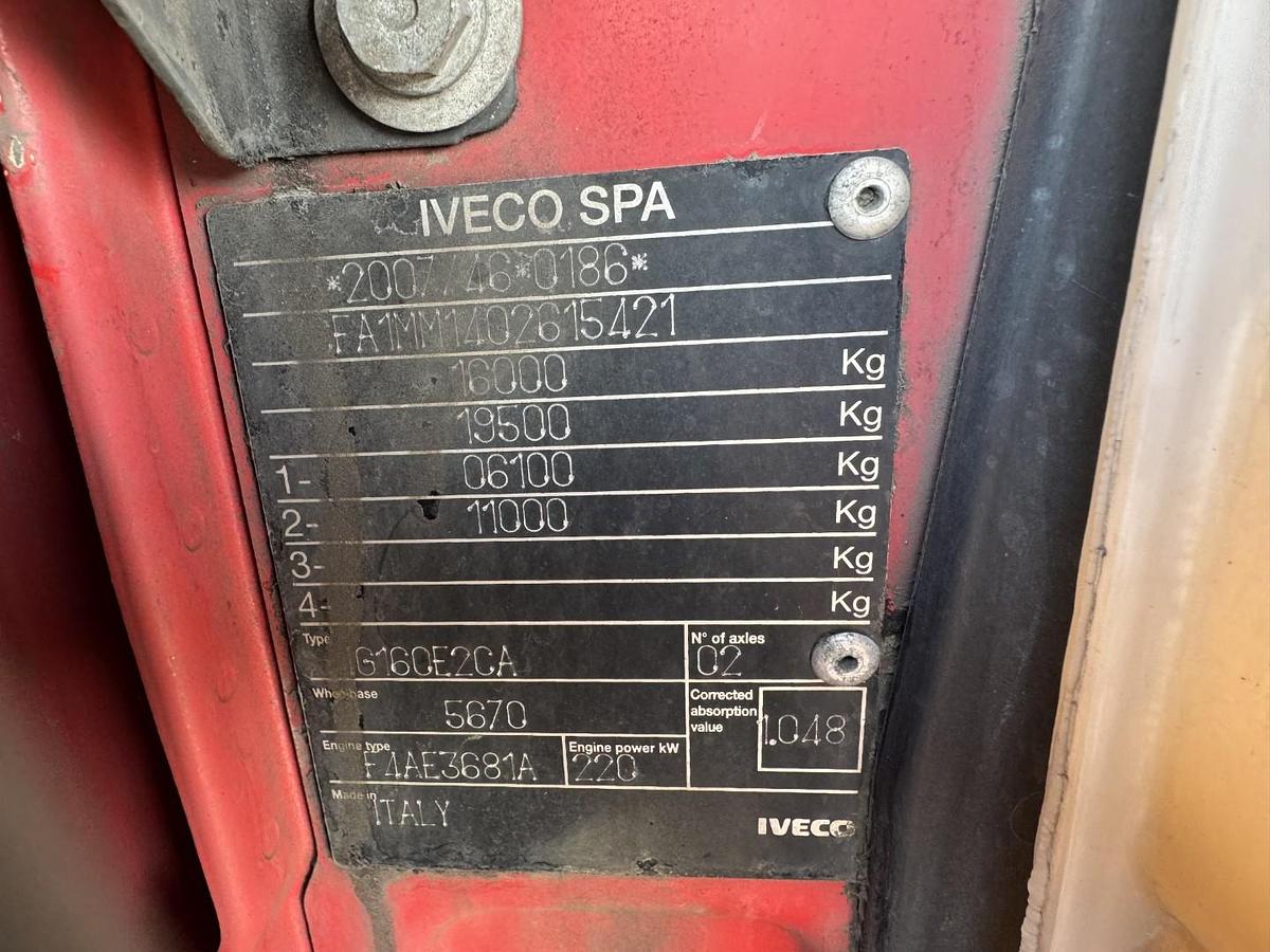 God Iveco EuroCargo 160E30 Fassi F110 / Glaslad