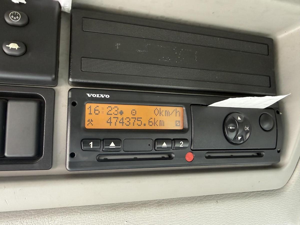 God Volvo FE320 6x2*4 Thermo King T-1200R Spectrum 9,80 m.