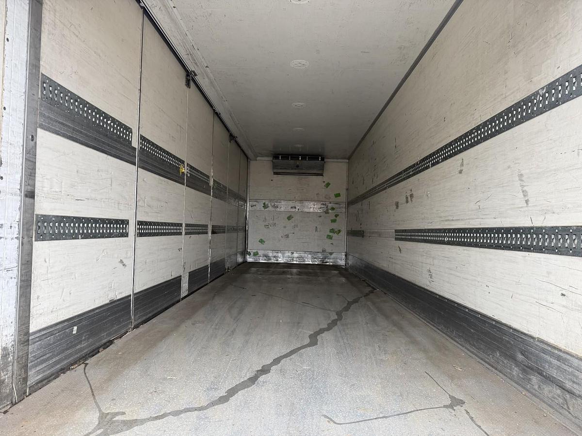 God 2014 Volvo FM330 6x2*4 Carrier Supra 1050 Nordic