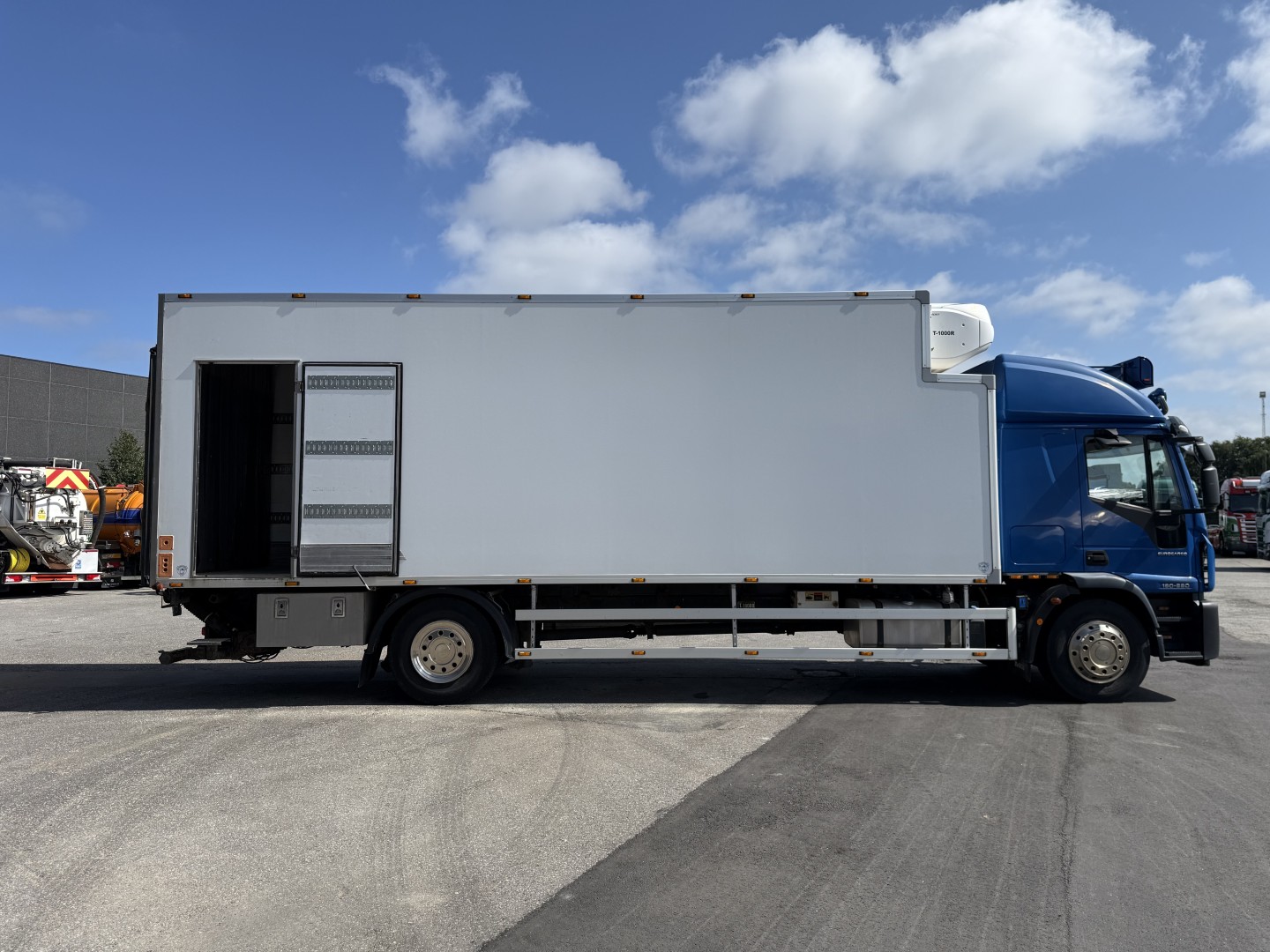 God Iveco EuroCargo 180-280 4x2 Thermo King T-1000R