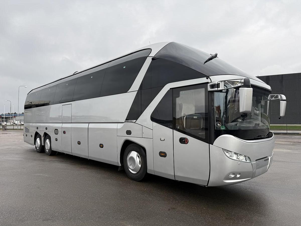 Meget god 2014 NEOPLAN Starliner N5218 Euro 6