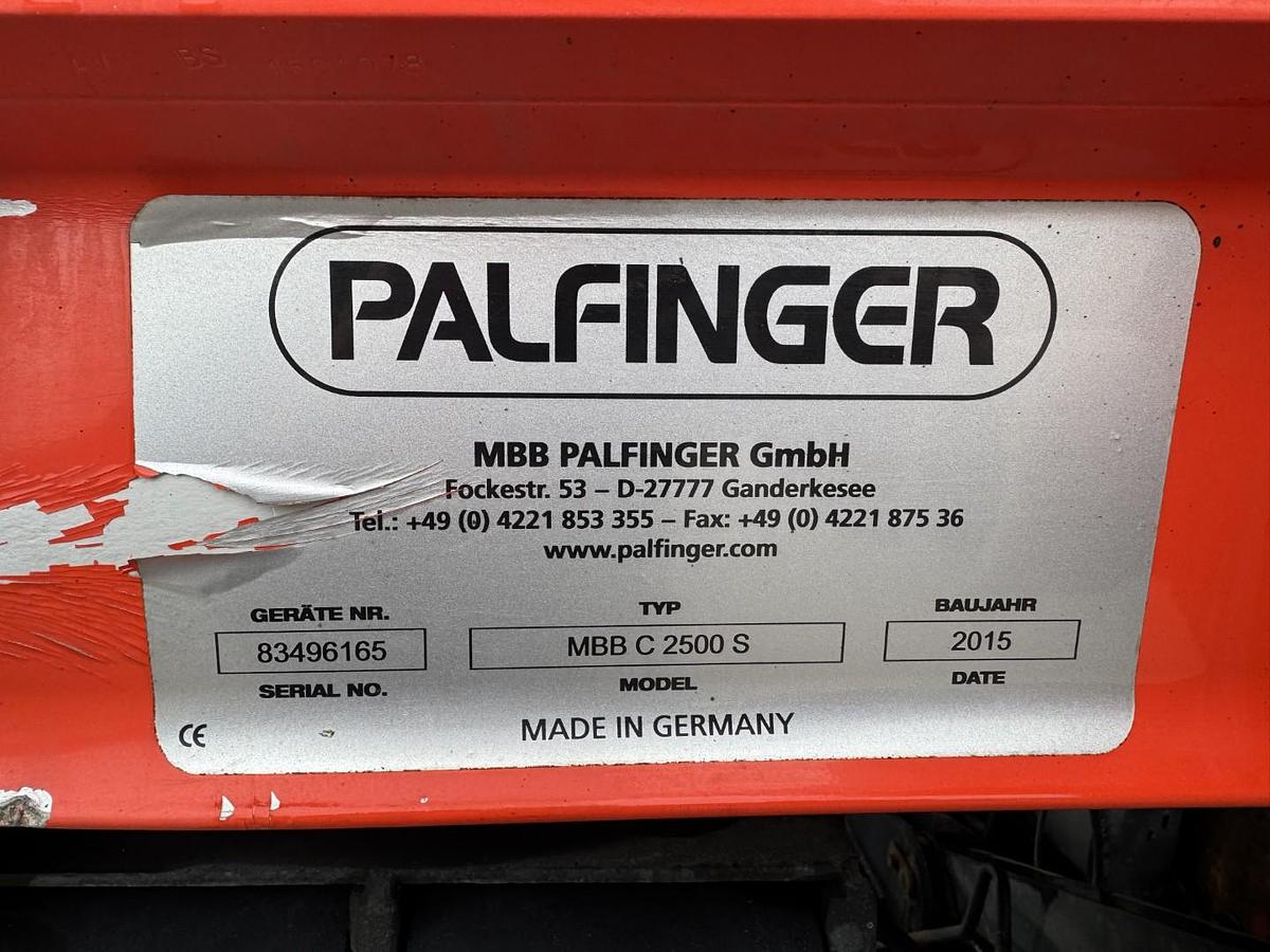 God 2015 Volvo FM330 6x2*4 Carrier Supra 1250 Mt (defekt kølemaskine)