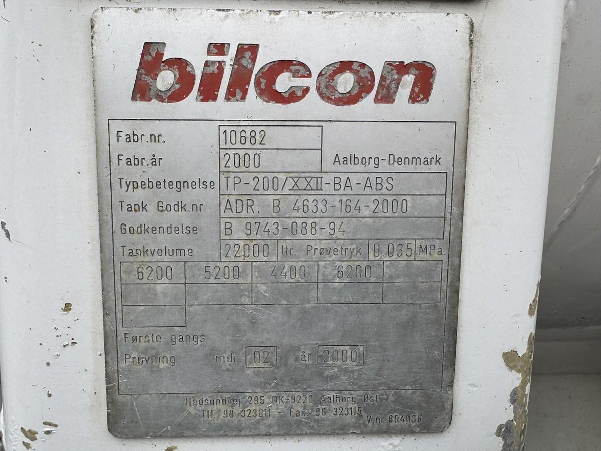 God 2000 HMK Bilcon TP-200 2 akslet 22000 L ADR tank 4 Rum
