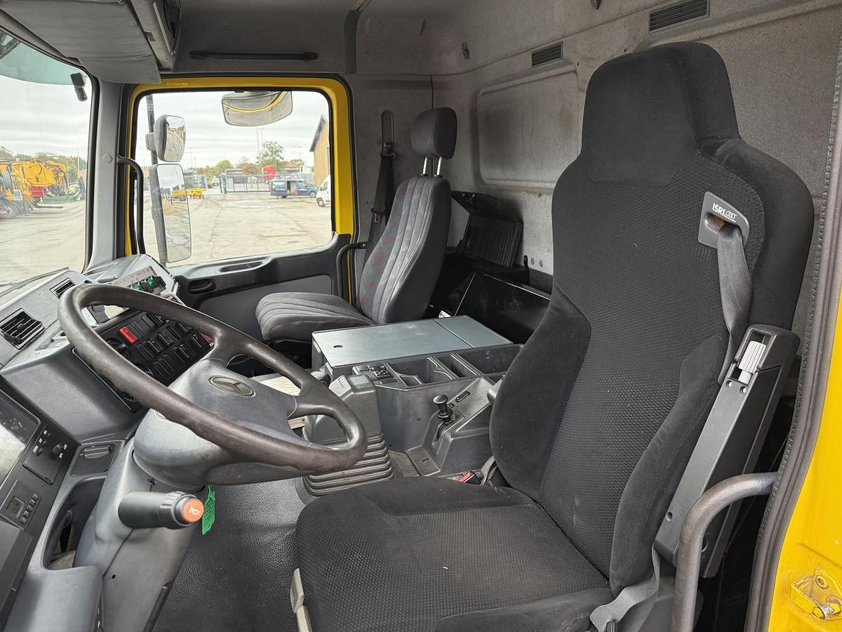 God 1999 Mercedes Actros 4140 8x4 KOKS MEGAVAC 8000 ADR 13.500 l. Rustfri stål