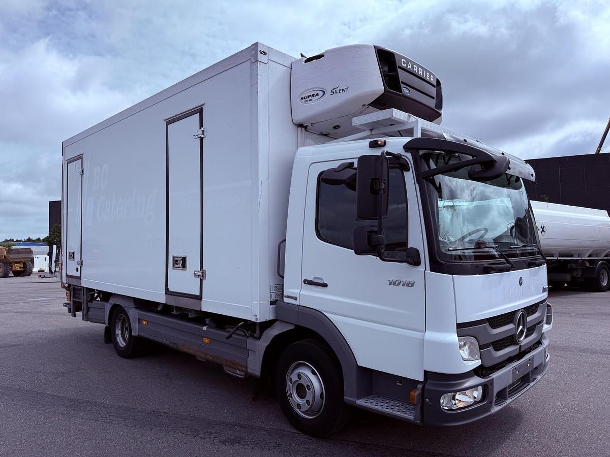 God Mercedes Atego 1018 4x2 Carrier Supra 750 Mt