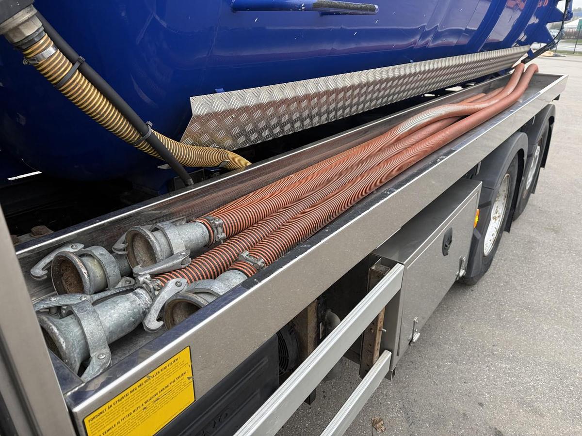 Meget god 2010 Volvo FM420 6x2*4 Interconsult 12.700 l. Rustfri Euro 5