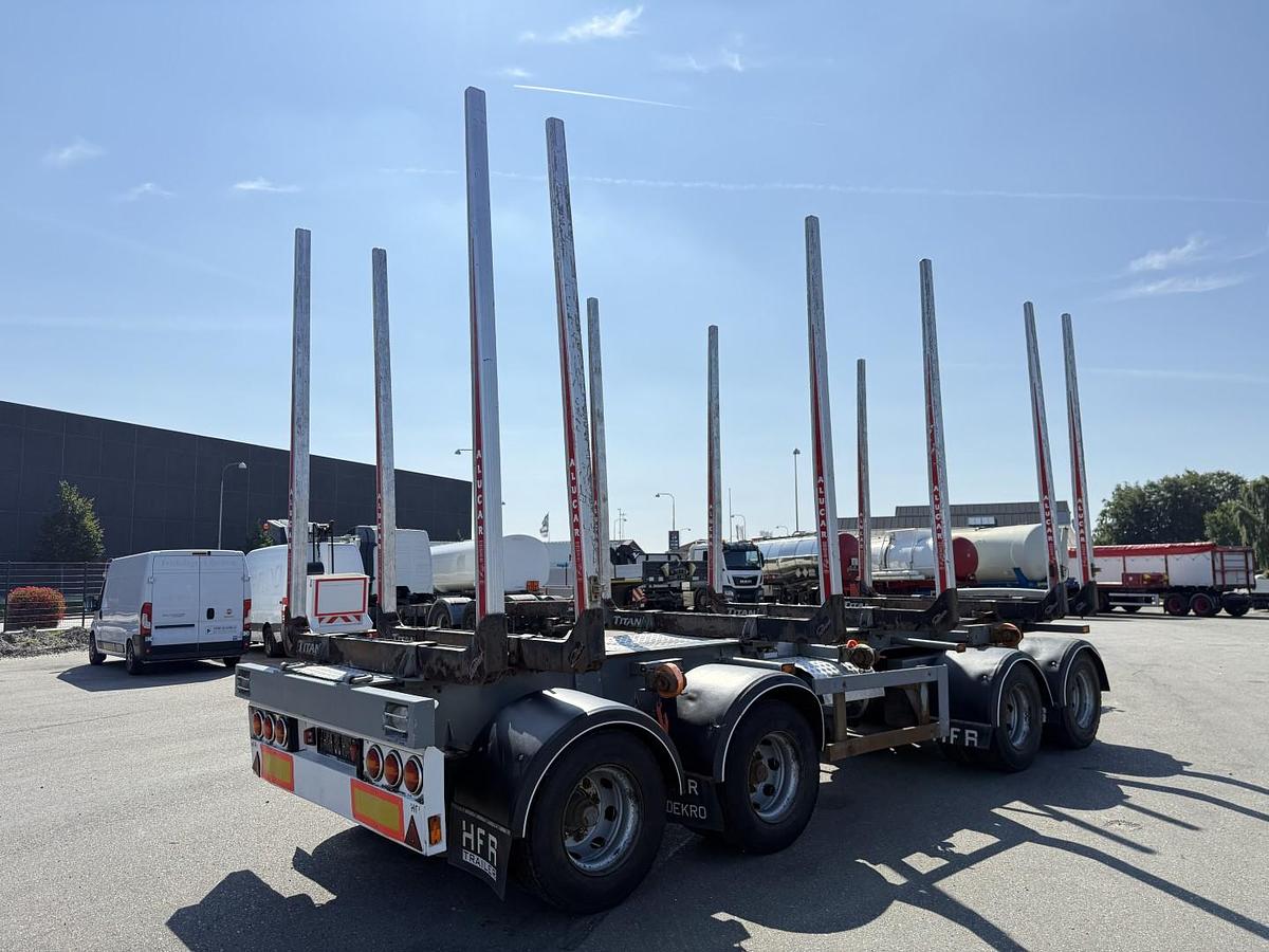 God 2011 HFR 30 t. 3 akslet Trætransport