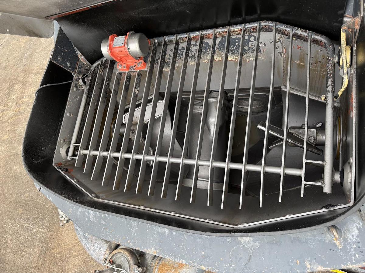 Used Scania P370 6x4 Liebherr THP140H 24 M4 XH