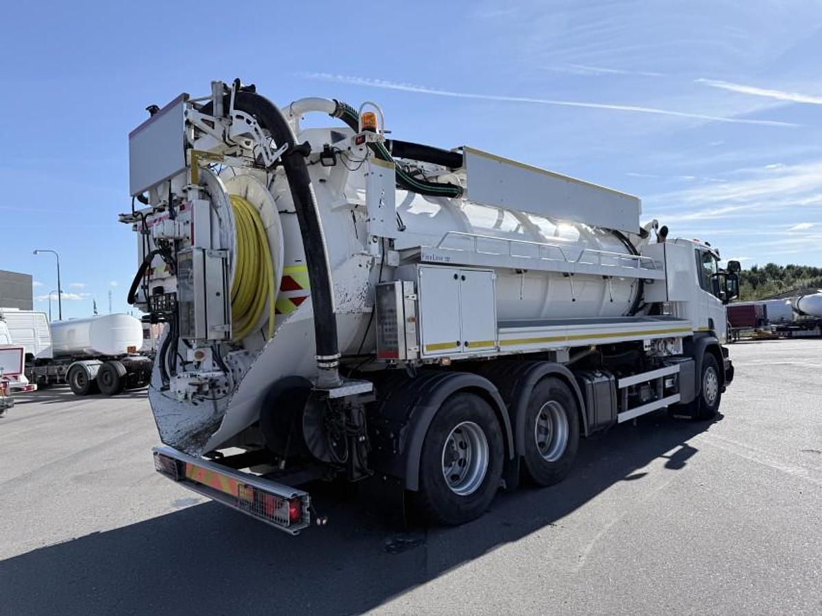 God Scania P360 EURO 6 6x4 Hvidtved Larsen FlexLine 312