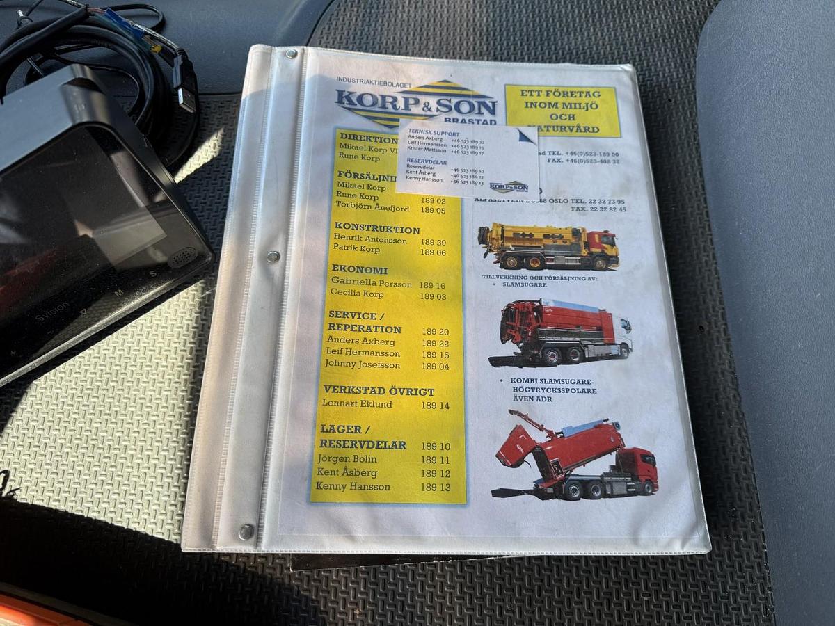 Meget god Scania P360 6x2*4 12.500 l. Korp & Son