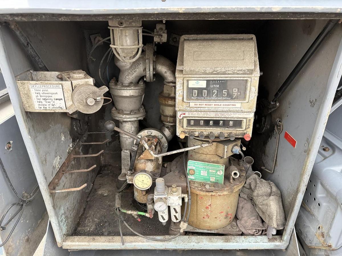 Meget god 2014 Scania G450 8x2*6 24.000 l. ADR Tank Euro 6