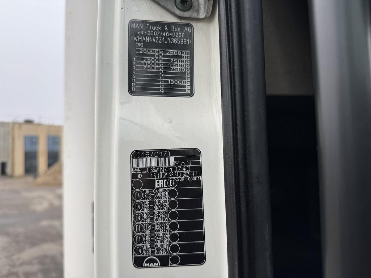 God MAN TGM 26.340 6x2*4 Euro 6 Chereau / Carrier 9,8 m