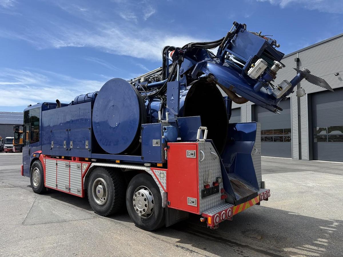 Meget god Mercedes Econic 2633 6x2*4 Hvidtved Larsen SLP309 Euro 5