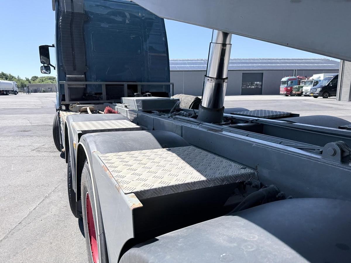 God Volvo FM 500 8x4 Pushertridem Tipbil