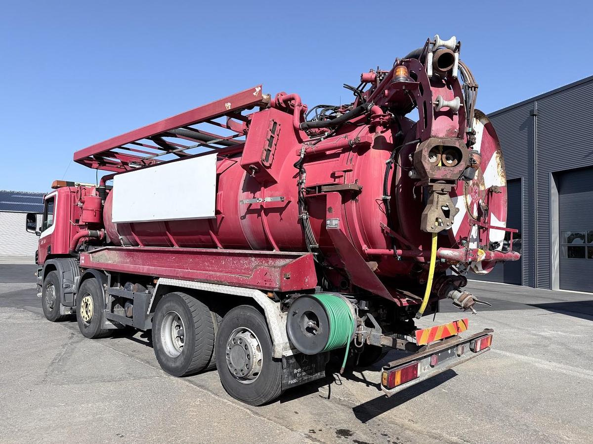 God Scania 114G 380 8x2*6 Assmann 14 m3 Slamsuger