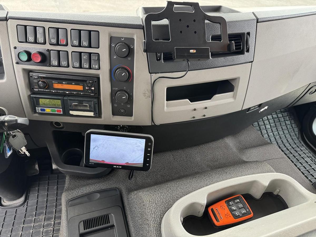 God Volvo FE320 6x2*4 Frigoblock FK25SL 9.9 m kølekasse