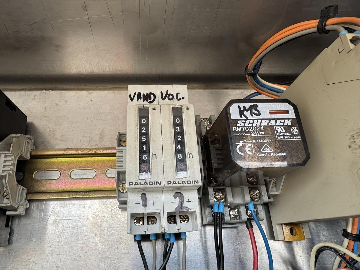 God Mercedes Actros 2636 6x4 RHD Hvidtved Larsen Flexline 312