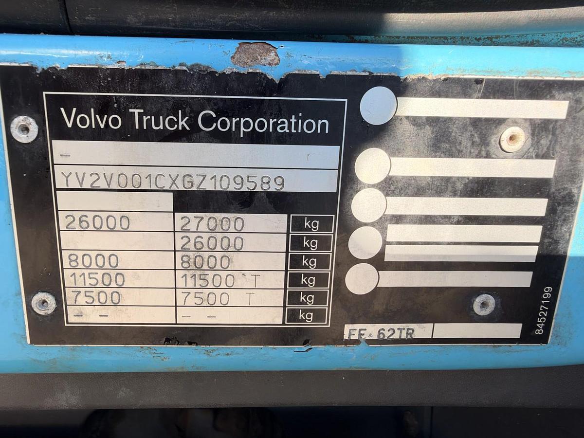 Meget god 2016 Volvo FE320 6x2*4 Chereau Carrier Supra 1250 Nordic