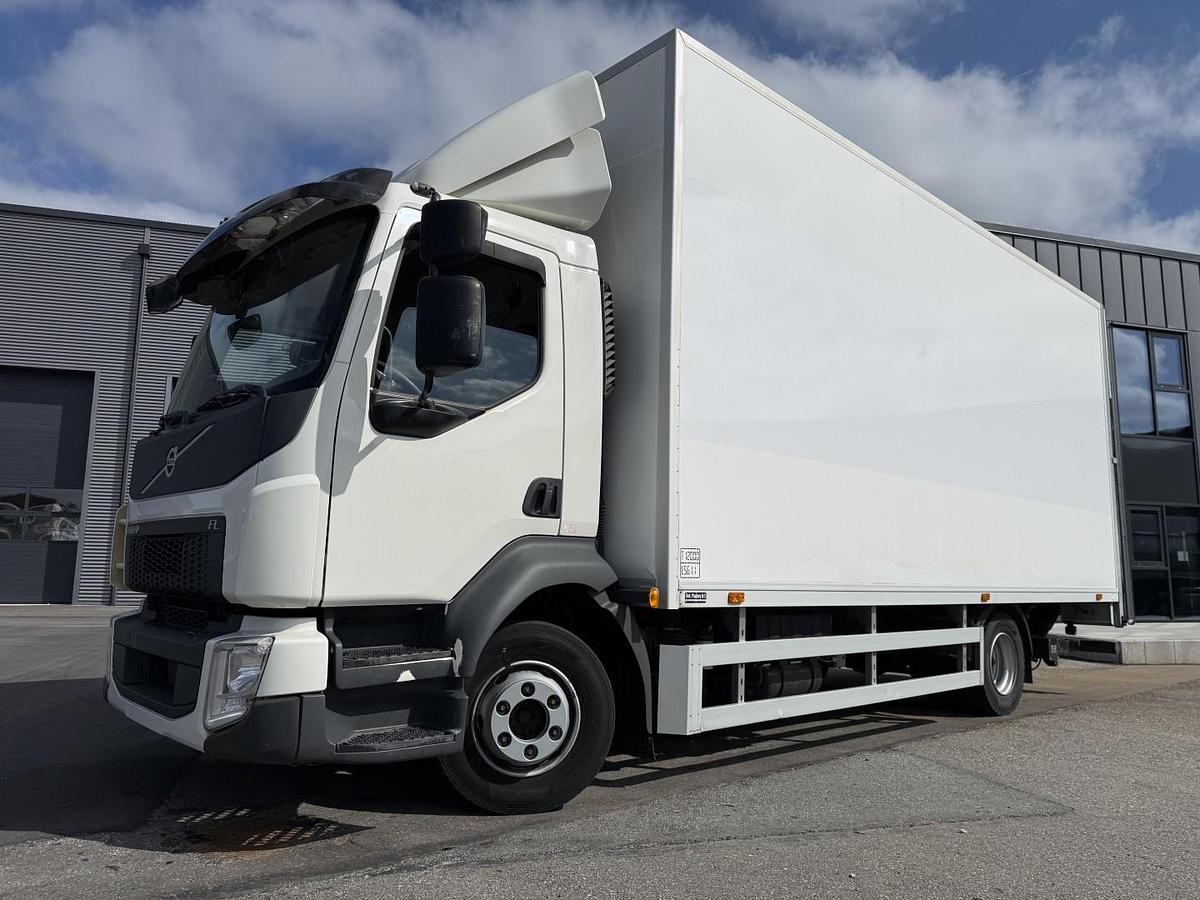 God Volvo FL 210 4x2 Lukket kasse Euro 6