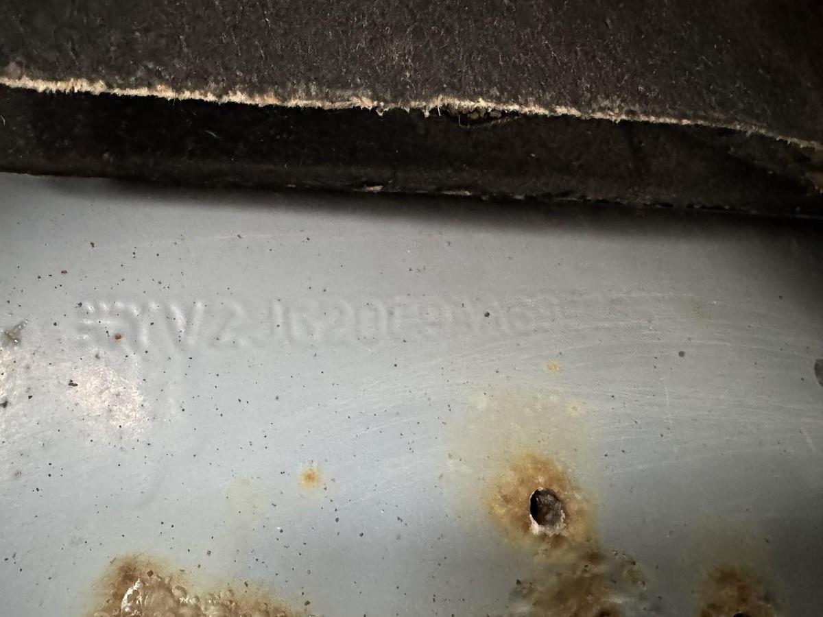 God Volvo FM460 8x2*6 24.125 l. ADR Tank