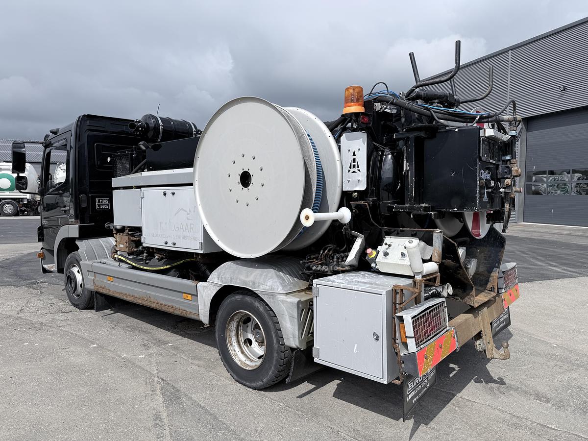 God Mercedes Atego 1224 4x2 Hvidtved Larsen Cityflex 204