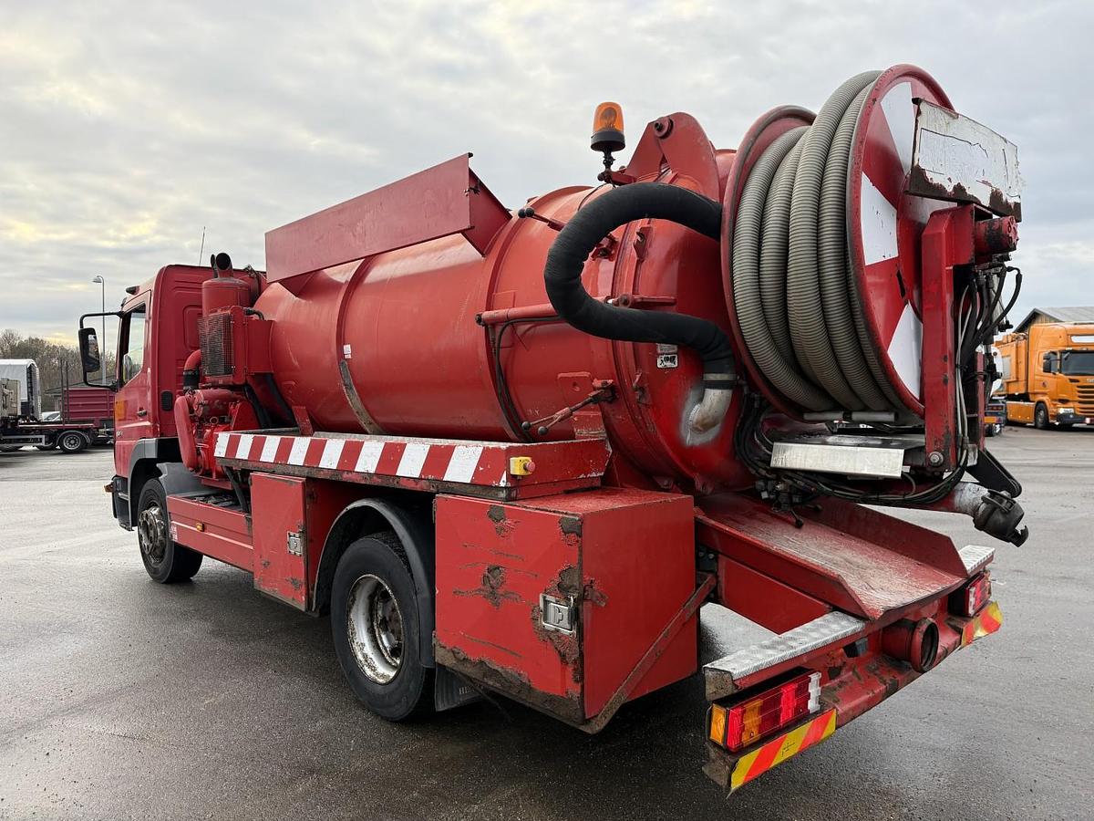 God 2000 Mercedes Atego 1523 4x2 Slamsuger