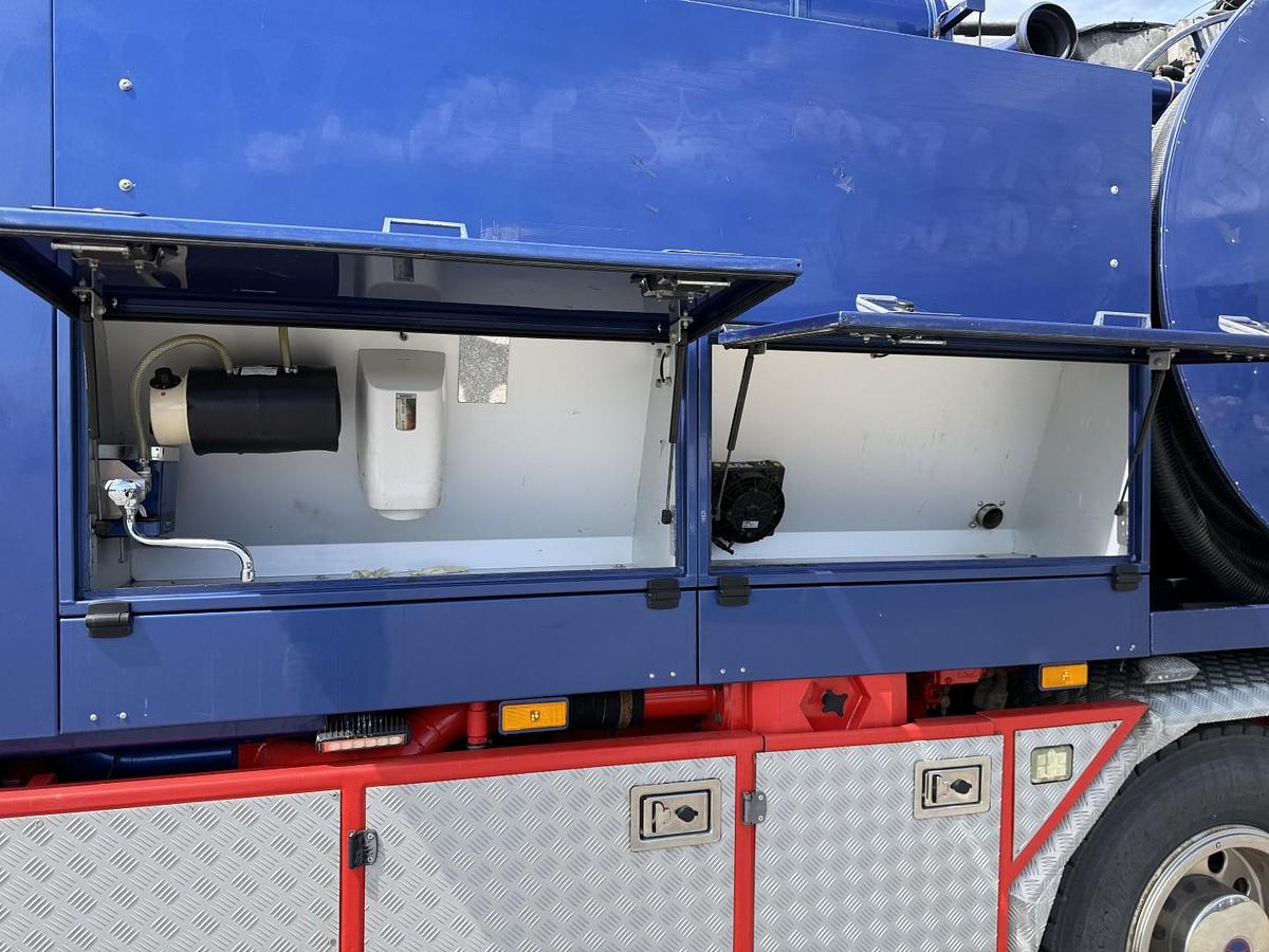 Meget god Mercedes Econic 2633 6x2*4 Hvidtved Larsen SLP309 Euro 5