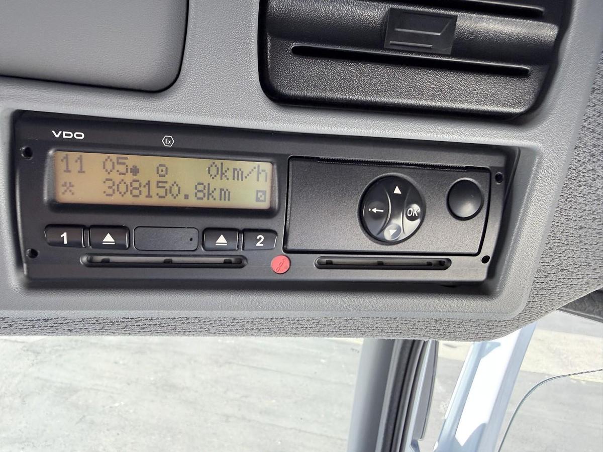 God Mercedes Atego 1323 RHD 4x2 Euro 6 Hvidtved Larsen Cityflex