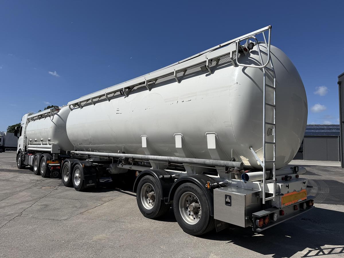 God Scania R500 NGS CR20H 6x2 26 m3 Silo + HMK Bilcon Siloanhænger