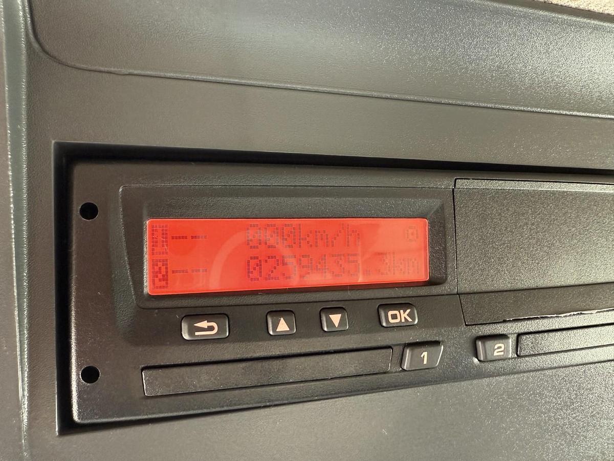 Meget god MAN TGL 12.220 4x2 Euro 6 Lukket kasse