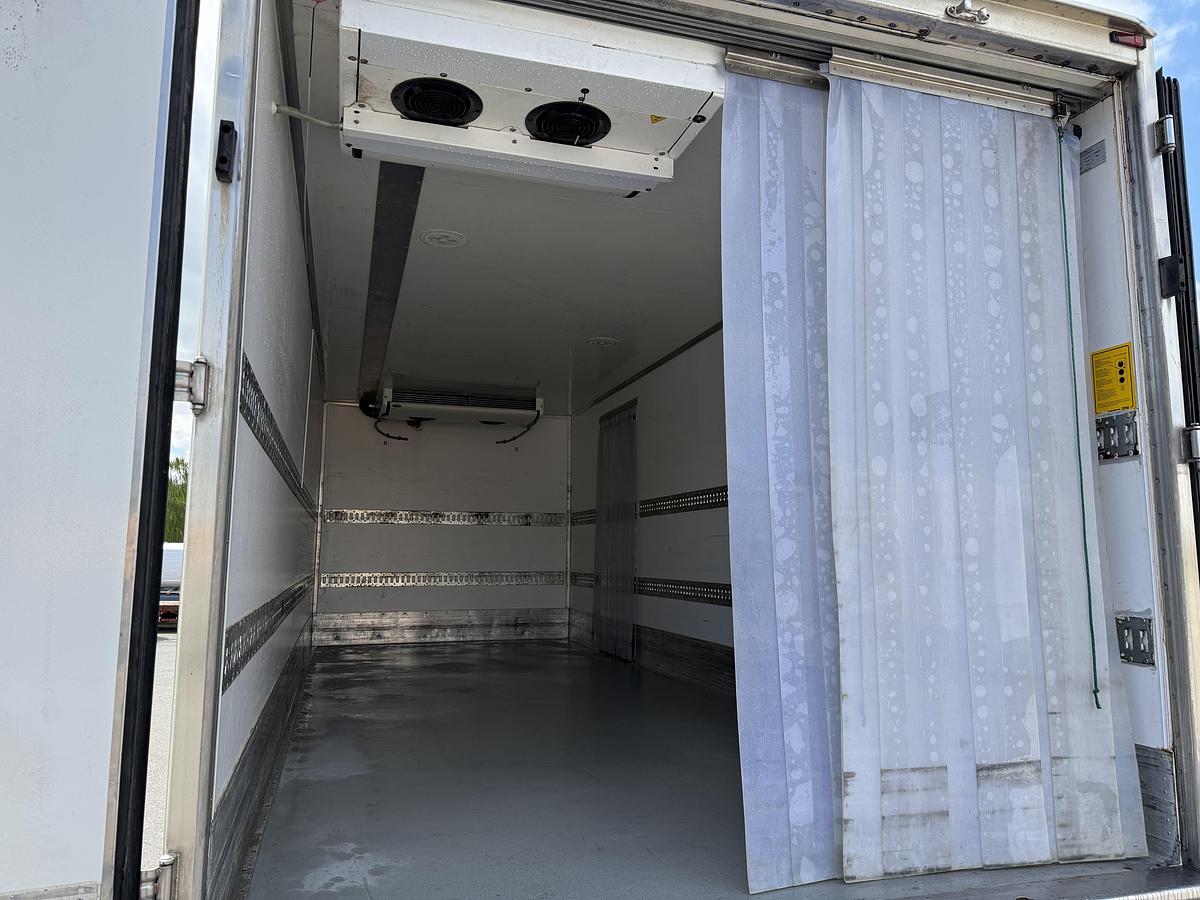 Meget god 2016 Iveco EuroCargo 180E320 4x2 Carrier Supra 850 Silent